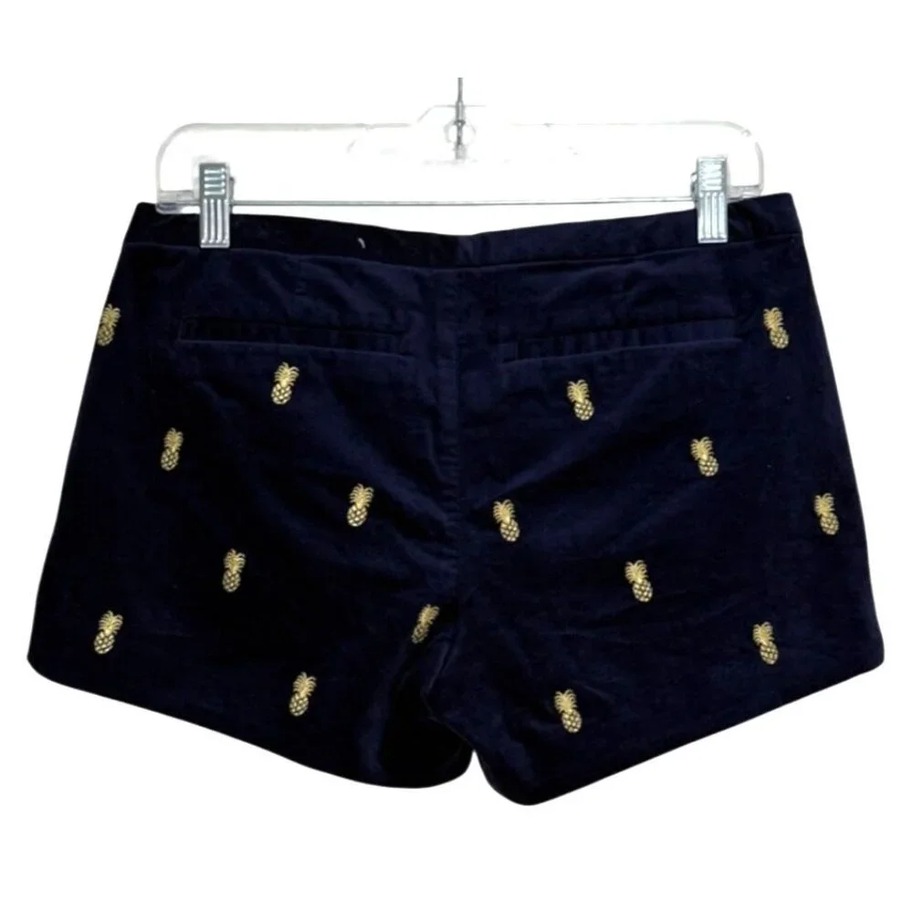 Lilly Pulitzer Size 2 Velvet Short Adie Navy Blue Embroidered Gold Pineapple - Picture 2 of 8